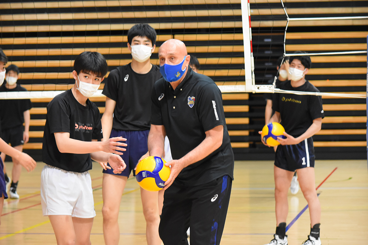 ブラジル大使館杯記念大会バレーボール教室レポート！！
