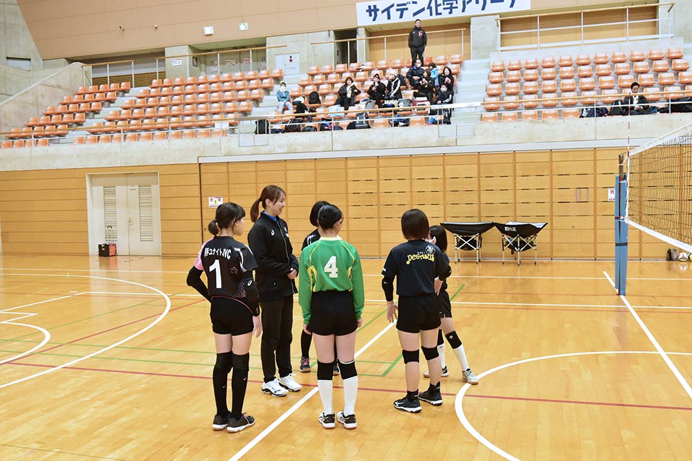 和5年度　小学6年生バレーボーラー育成講習会に参加しました！