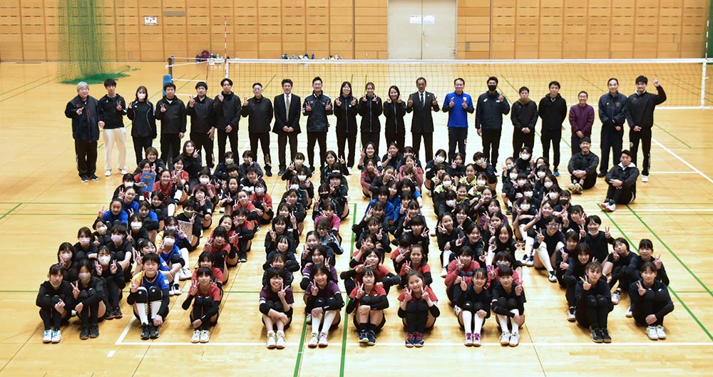 和5年度　小学6年生バレーボーラー育成講習会に参加しました！