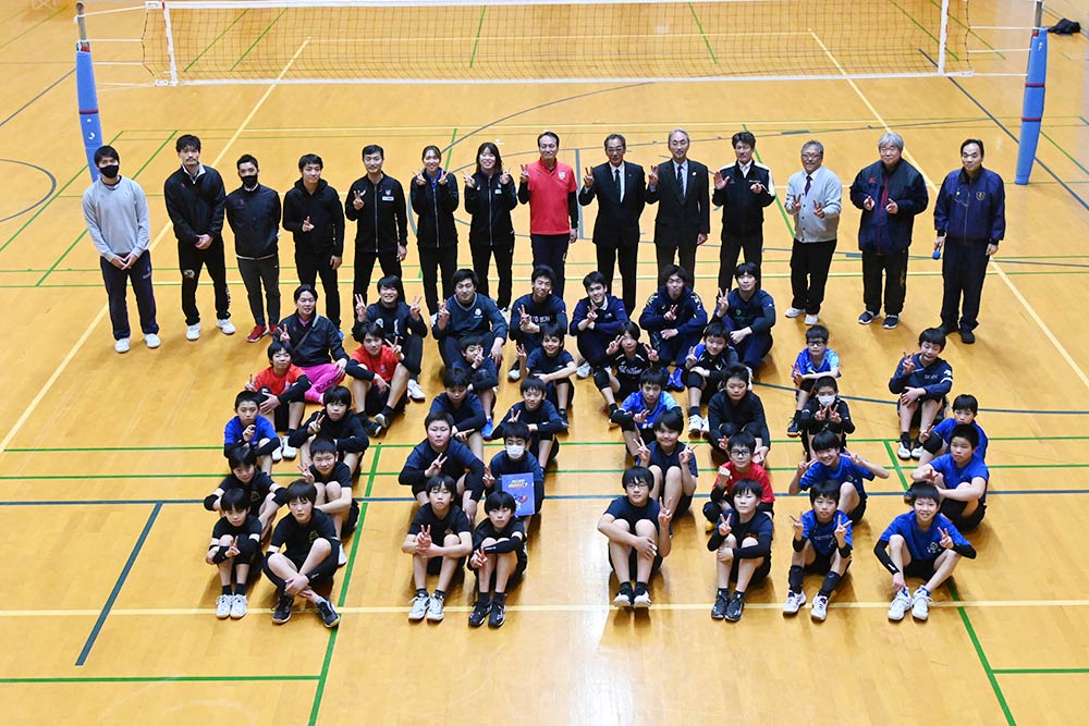 和5年度　小学6年生バレーボーラー育成講習会に参加しました！