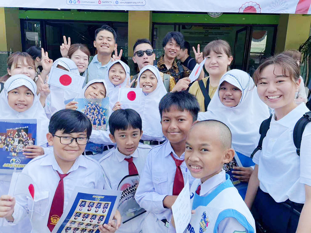 埼玉上尾メディックスの旧ウエアやグッズが各地へ届けられました【活動報告Voｌ.3】