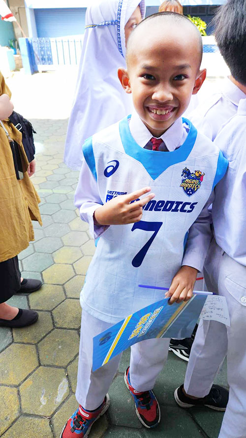 埼玉上尾メディックスの旧ウエアやグッズが各地へ届けられました【活動報告Voｌ.3】