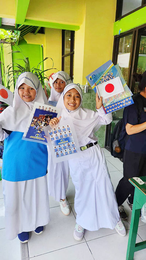 埼玉上尾メディックスの旧ウエアやグッズが各地へ届けられました【活動報告Voｌ.3】