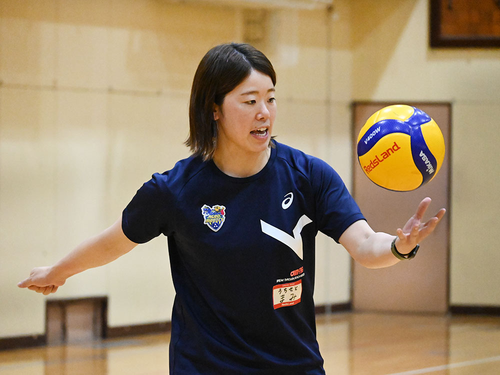 レッズランドスポーツクラブ　バレーボール教室の講師に就任！