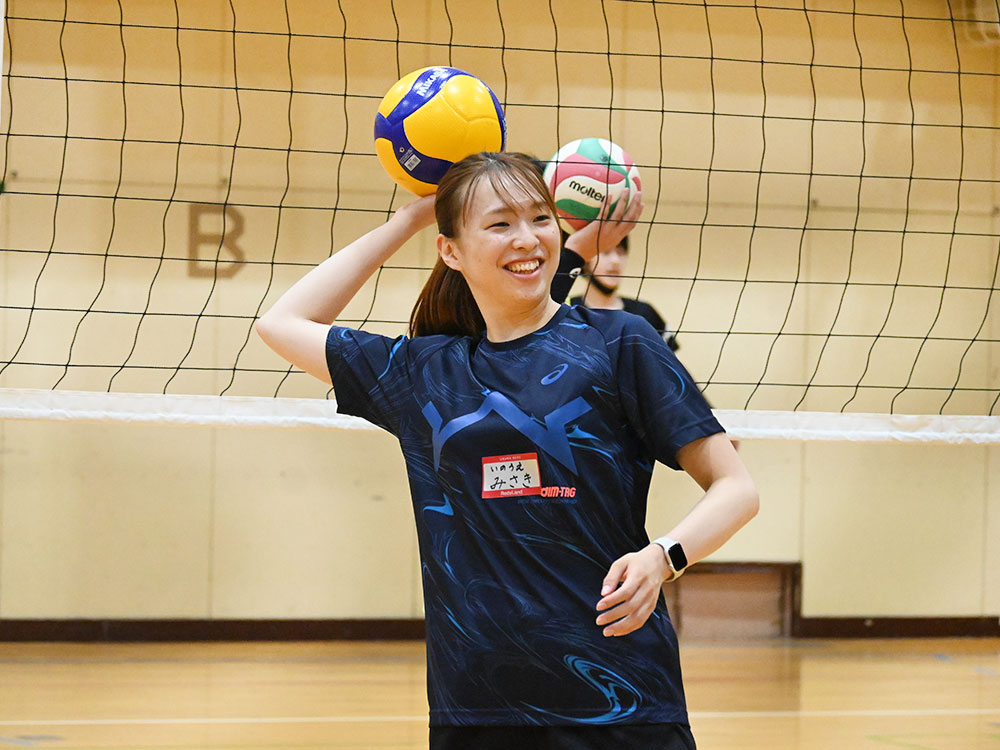 レッズランドスポーツクラブ　バレーボール教室の講師に就任！！