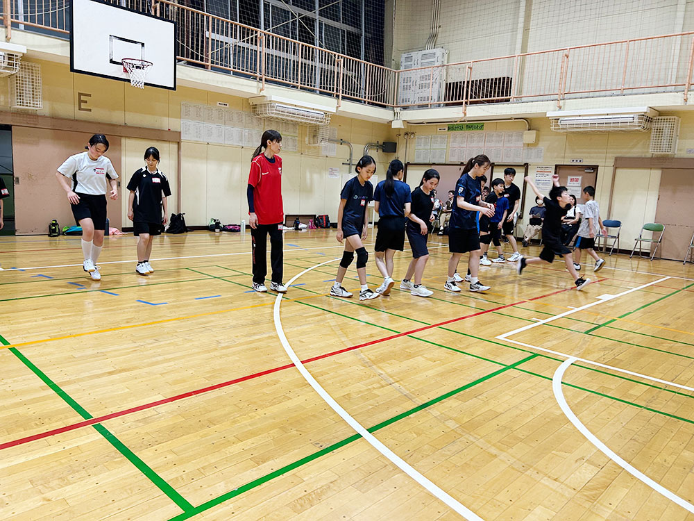 レッズランドスポーツクラブ　バレーボール教室の講師に就任！！