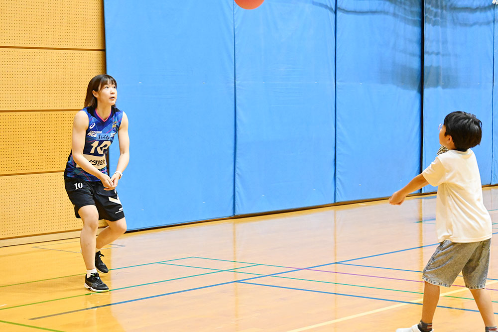 「親子で楽しむスポーツフェア」バレーボール教室レポート！