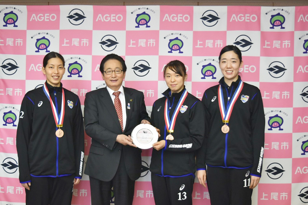 上尾市役所へ表敬訪問～畠山市長へ2019/20 V.LEAGUE DIVISION1 第3位報告～