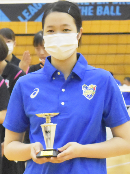 山崎のの花選手