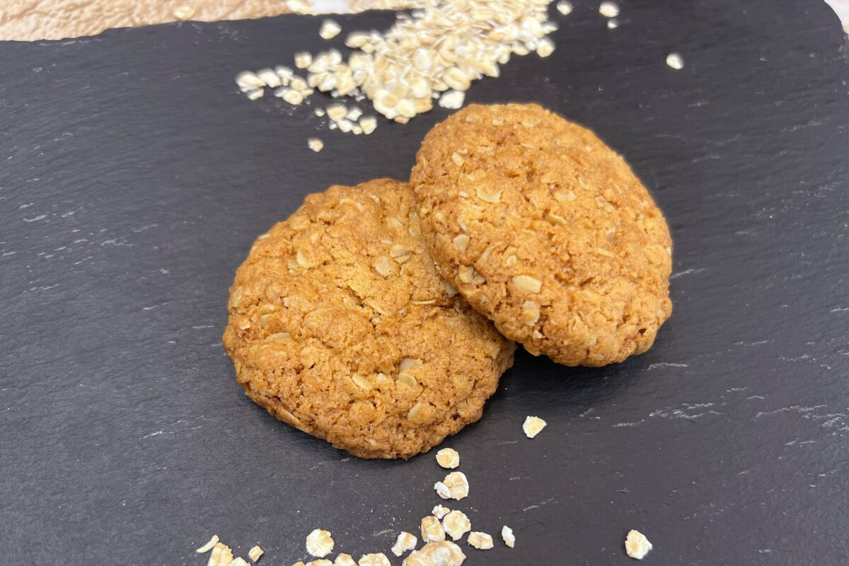 ざくざくオートミールクッキー