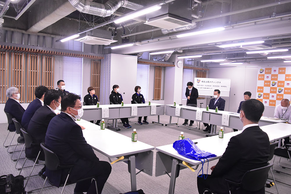 上尾市長・桶川市長へシーズン終了の報告について