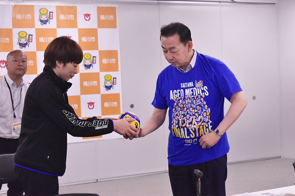 上尾市長・桶川市長へシーズン終了の報告について