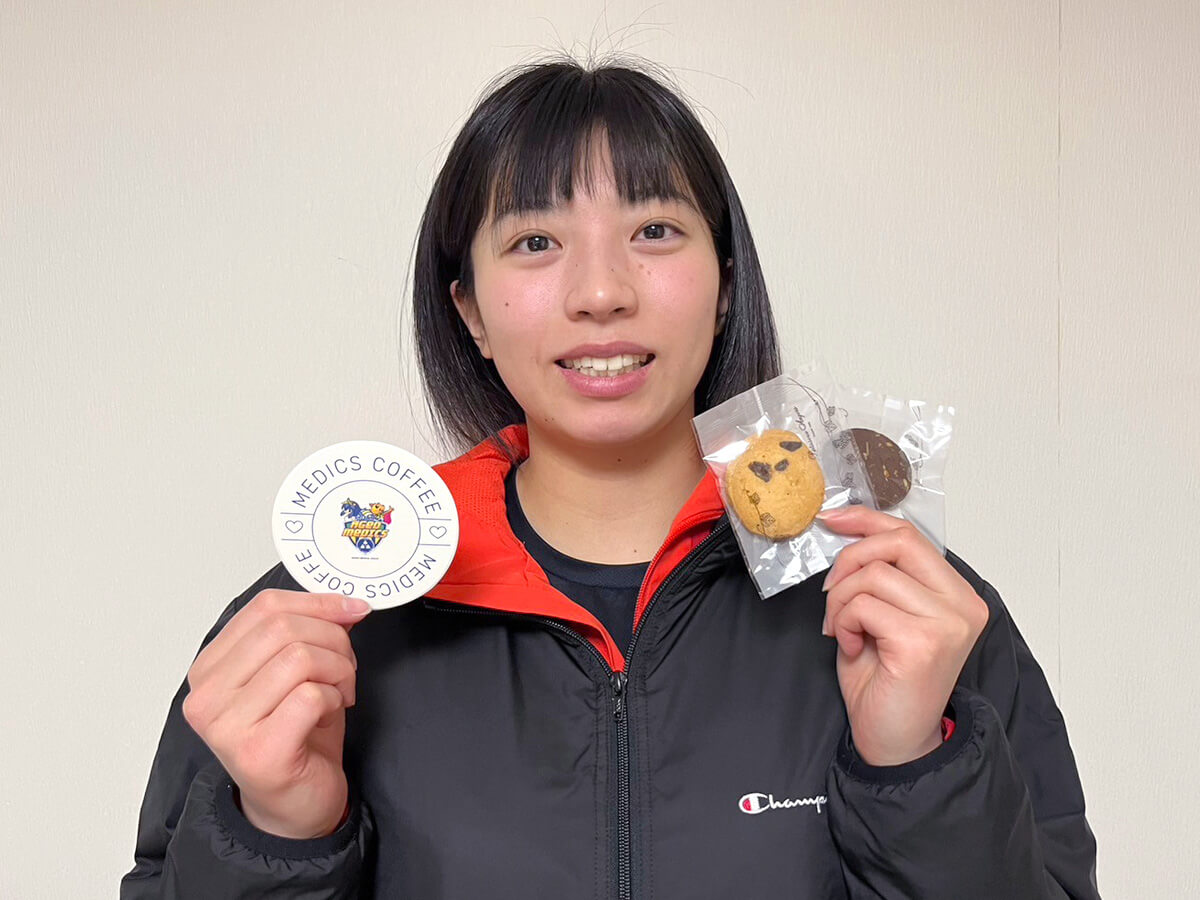 埼玉上尾メディックス×パティスリーアンジェ　バレンタインプレゼント