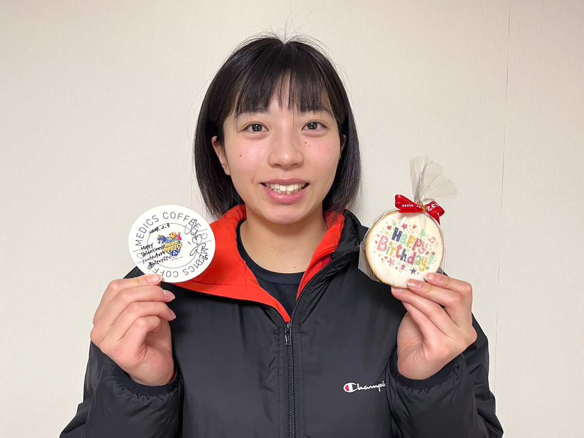 埼玉上尾メディックス×パティスリーアンジェ　バレンタインプレゼント