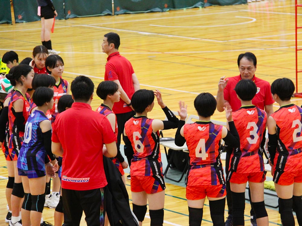 埼玉上尾メディックスJr. がヤングバレーボールクラブ県大会 初出場・初優勝！